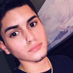 Meet your Posher, Cody